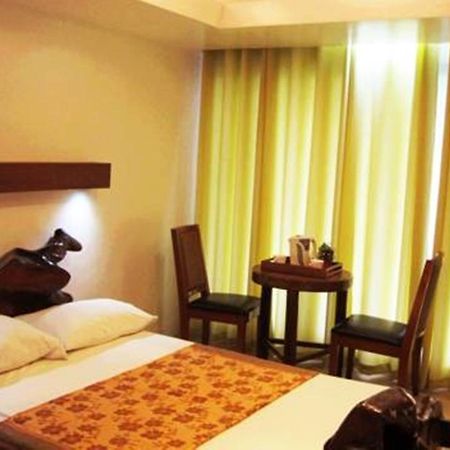 Callospa And Resort Antipolo Luaran gambar